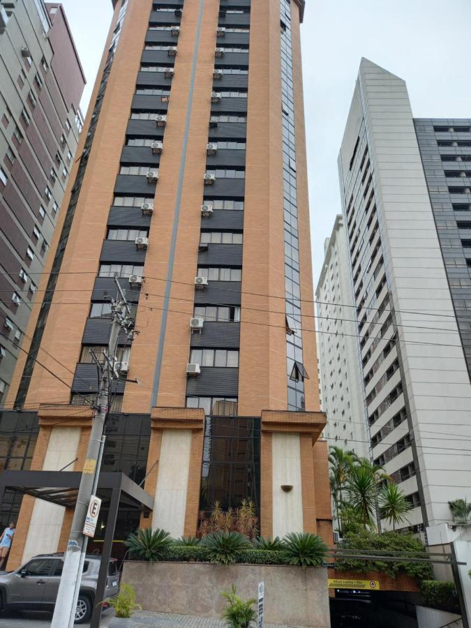 Apart-hotel Condomínio Hampton São Paulo