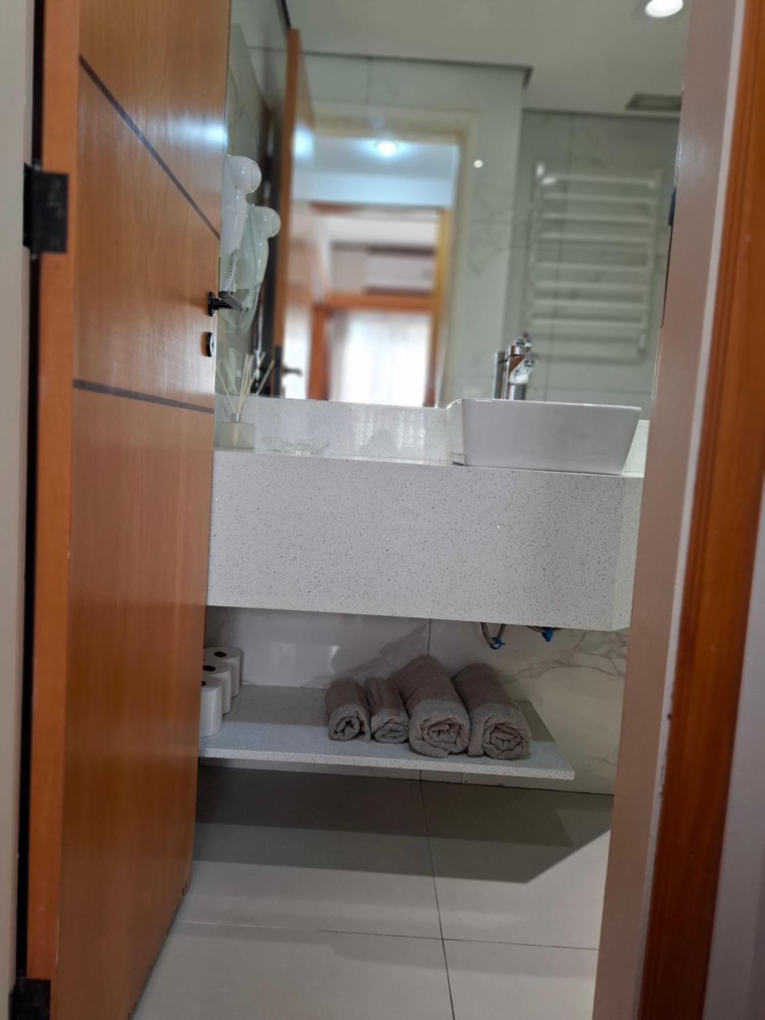 Condomínio Hampton Apart-hotel *
